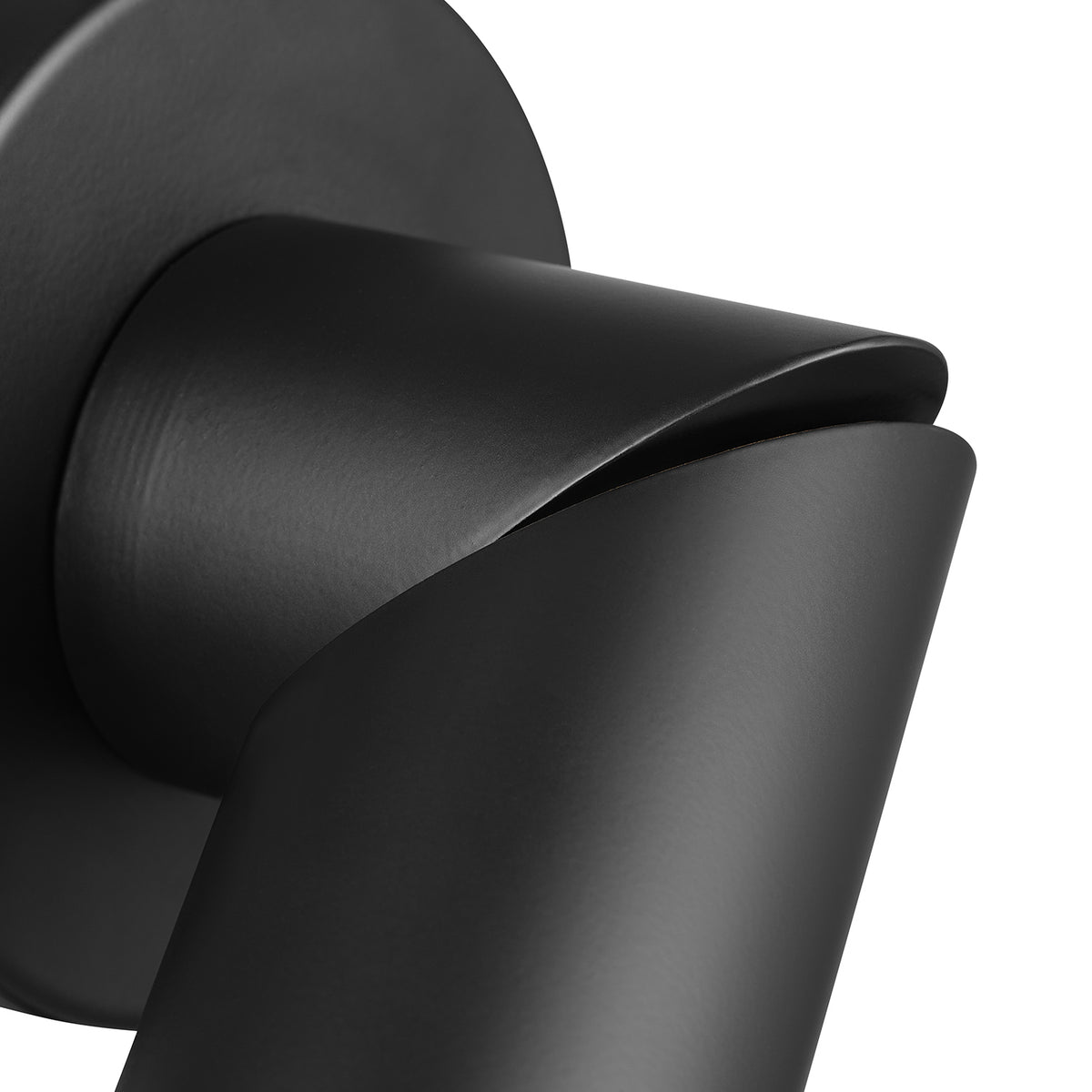 64000113_Closeup_1.jpg