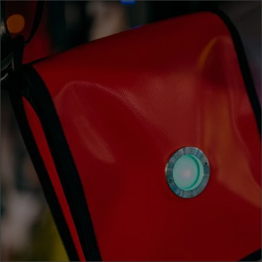 HOLE-X Taschen