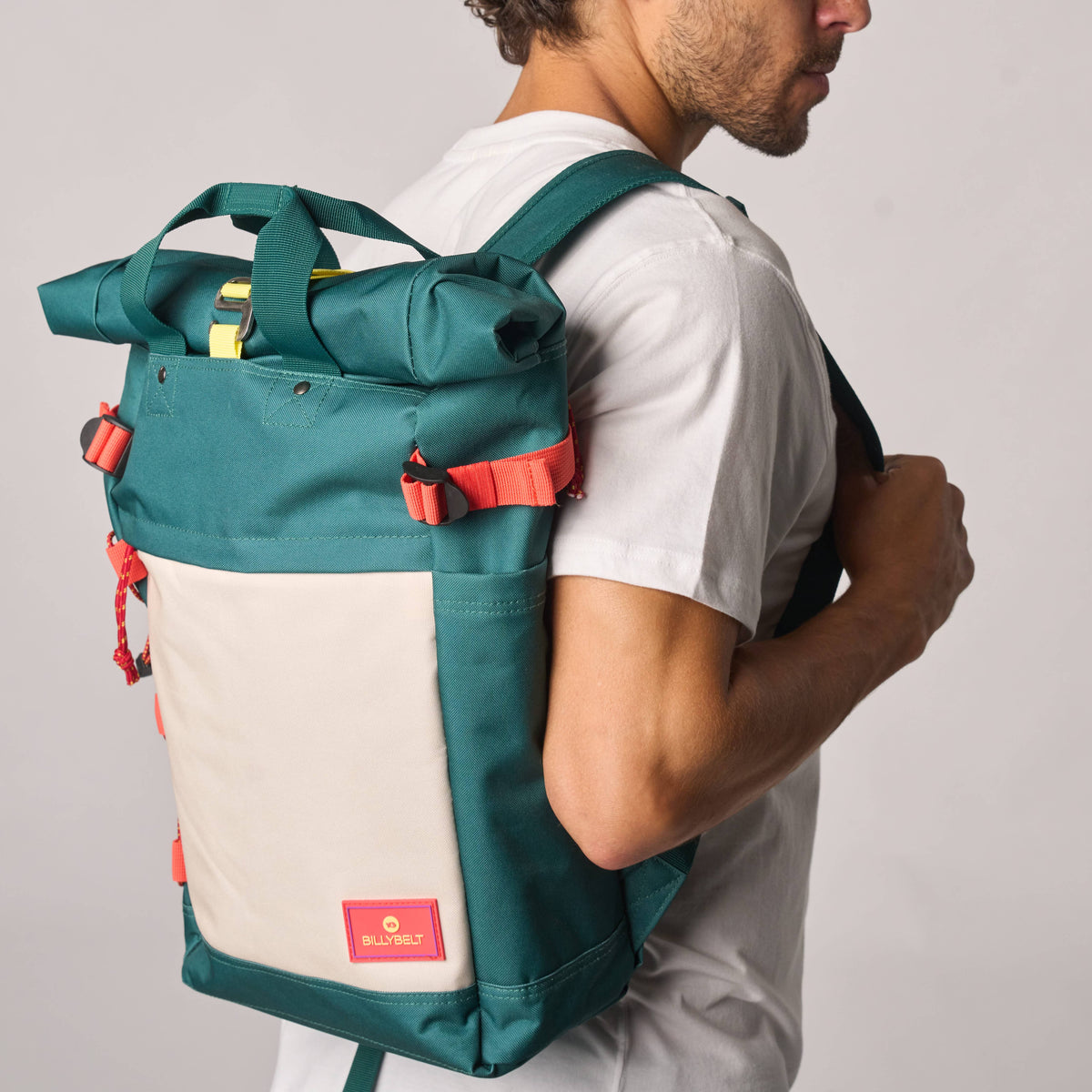 Billybelt Roll-Top Rucksack aus 100% recyceltem Polyester - Grün und Elfenbein - HOLE-X