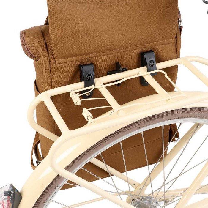 Weathergoods Sweden CITY BIKEPACK TOFFEE - am Gepäckträger montiert - HOLE-X