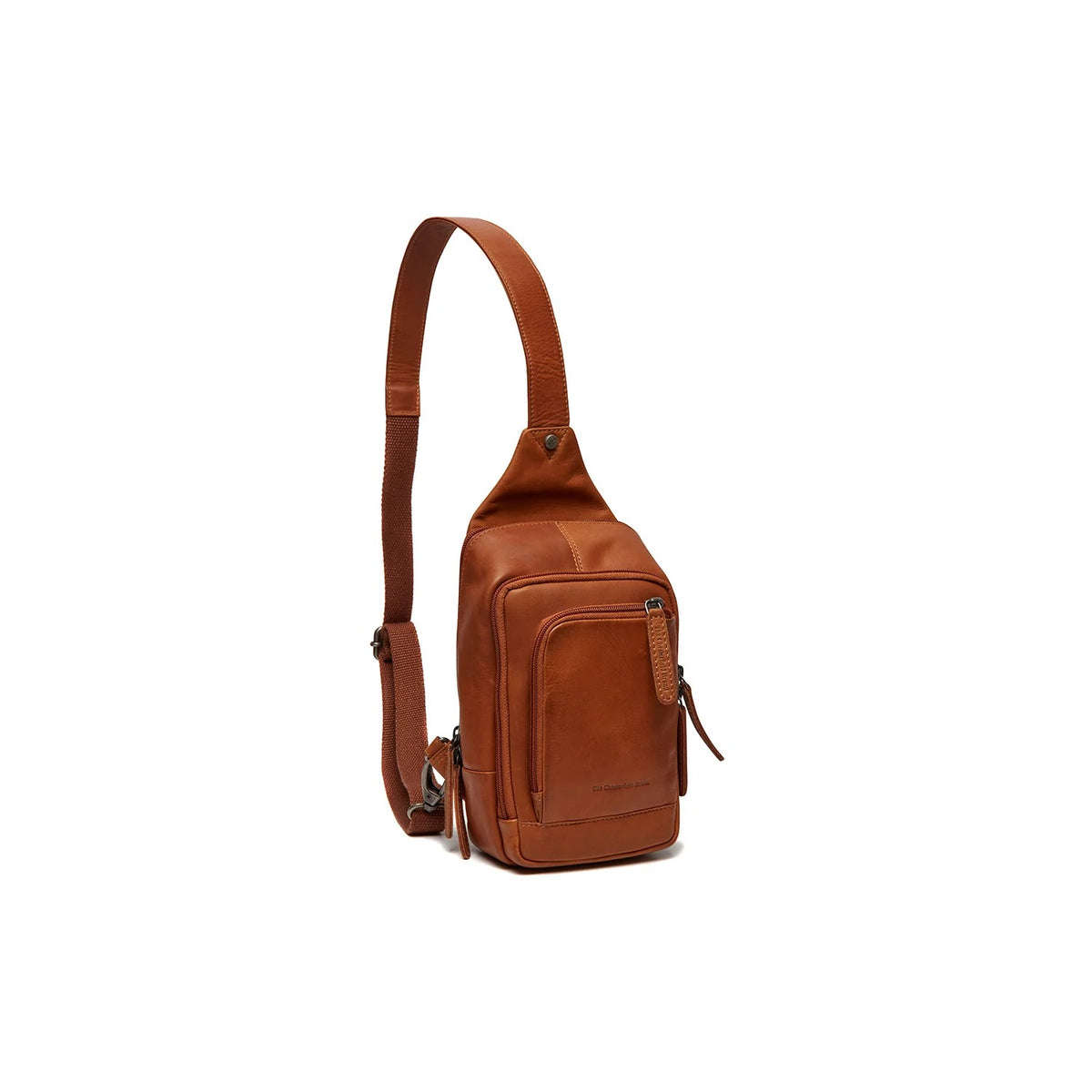 Leder Crossbody Riga Cognac – The Chesterfield Brand | Frontansicht freistehend