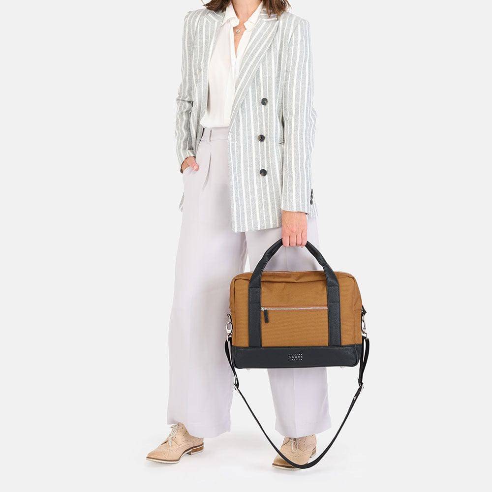 Weathergoods Sweden Fahrradtasche Aktentasche Urban BRIEFCASE Toffee mit Befestigungs-Set - HOLE-X