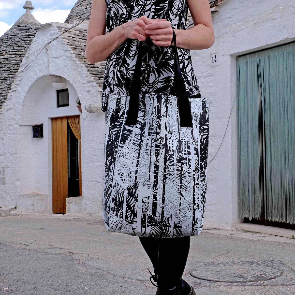 IKURI Shopper Palmeras - HOLE-X-WORLD