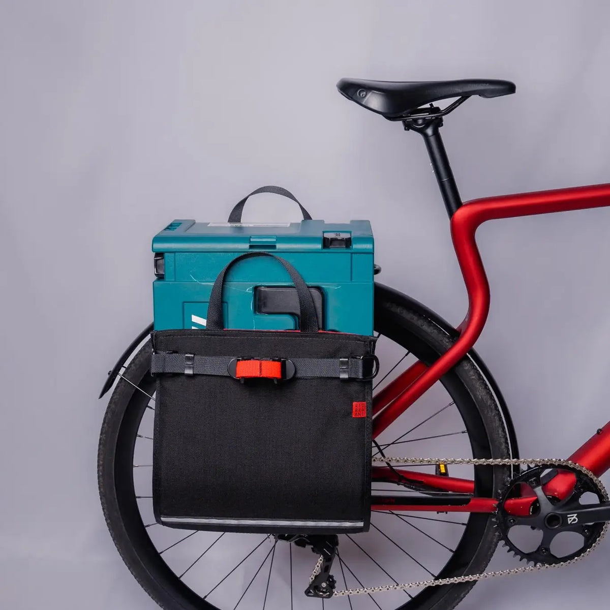 Easy EXO – Werkzeugkoffer auf dem Fahrrad transportieren mit Q-open System