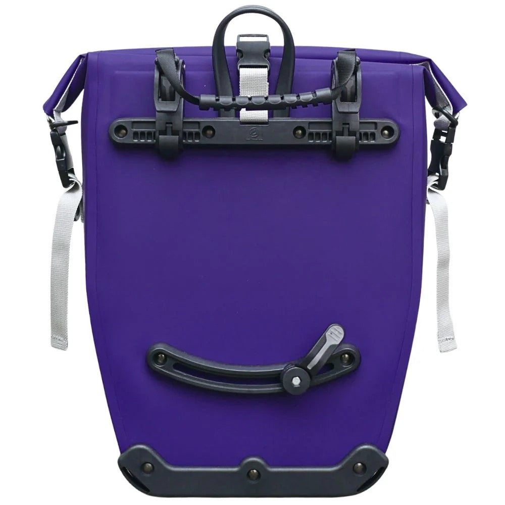 Bomence Pioneer Fahrradtasche lila 25L Rückansicht