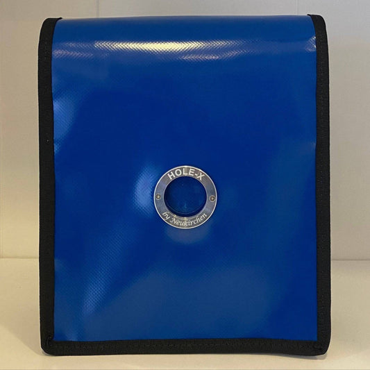 HOLE-X BRAVO Umhängetasche LKW-Plane enzianblau blau Bringe Deine Tasche zum Leuchten mit Deinem Smartphone - HOLE-X-WORLD